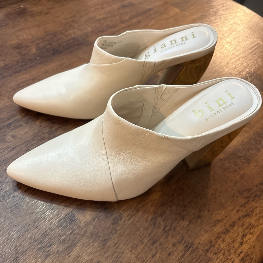 Gianni Bini Cream Mules with Gold Block Heel